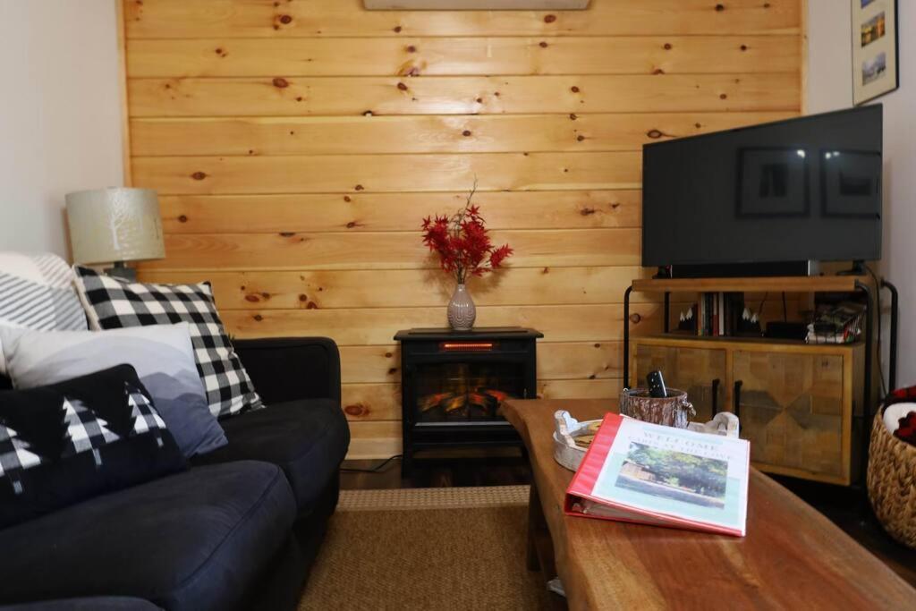 Cabin At The Cove At Watauga Lake Butler Exterior photo